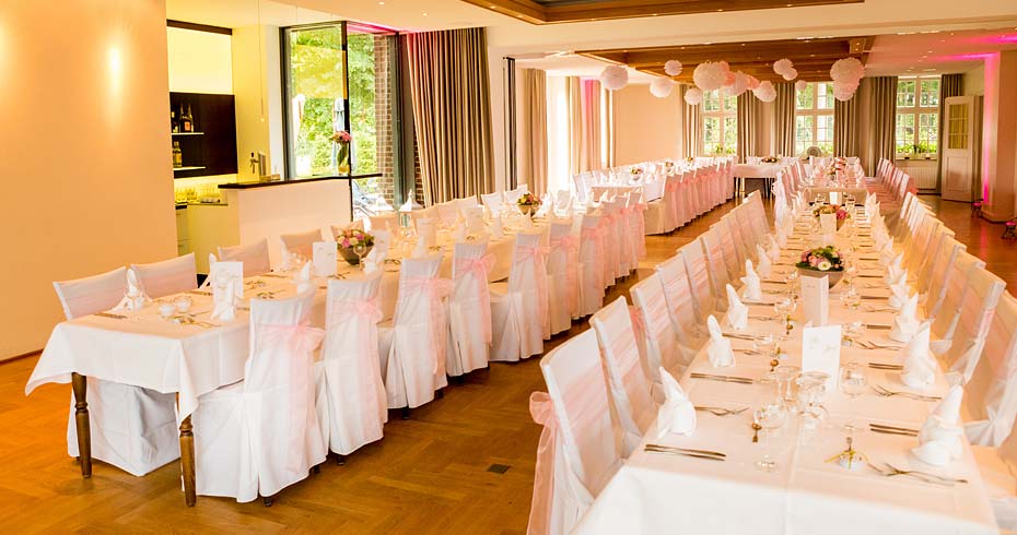 Hochzeitssaal in Münster Stapelskotten für 150 Personen Hochzeitssaal in Münster Stapelskotten für 150 Personen